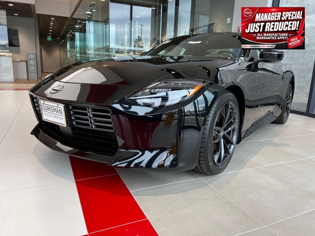 New 2025 Nissan Z Performance Coupe