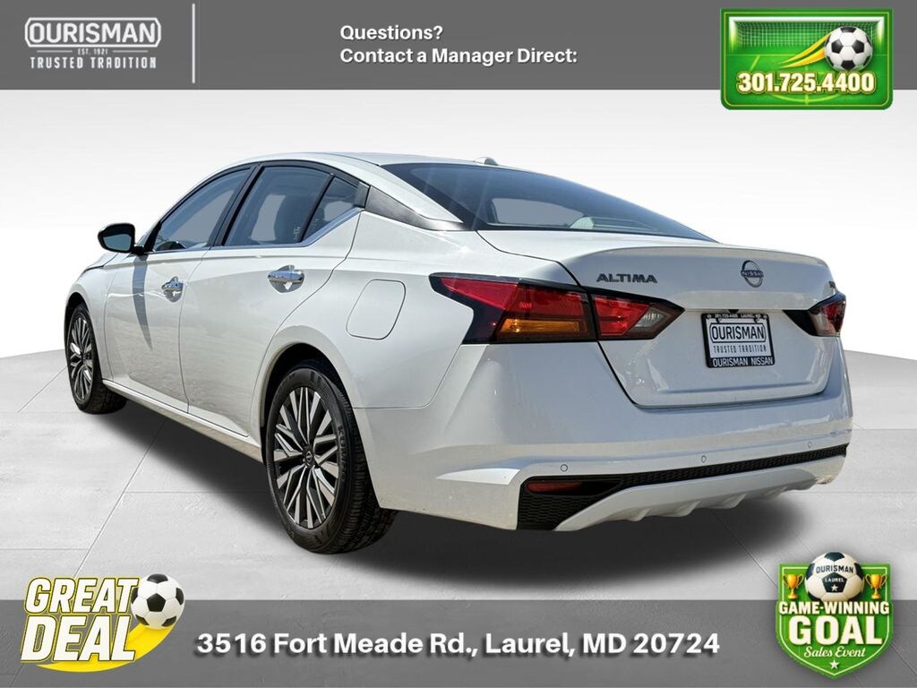Used 2024 Nissan Altima 2.5 SV Sedan