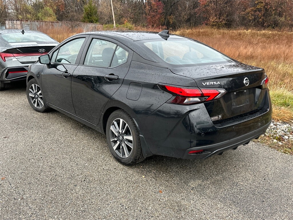 2021 Nissan Versa 1.6 SV photo 3