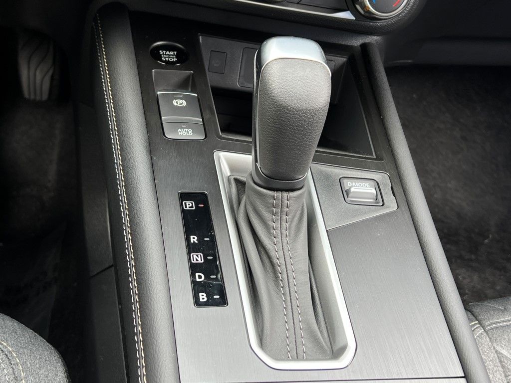 2025 Nissan Kicks SV AWD - Photo 21