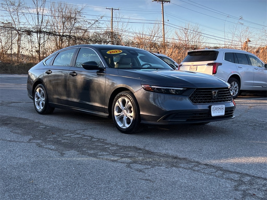 2023 Honda Accord LX's photo