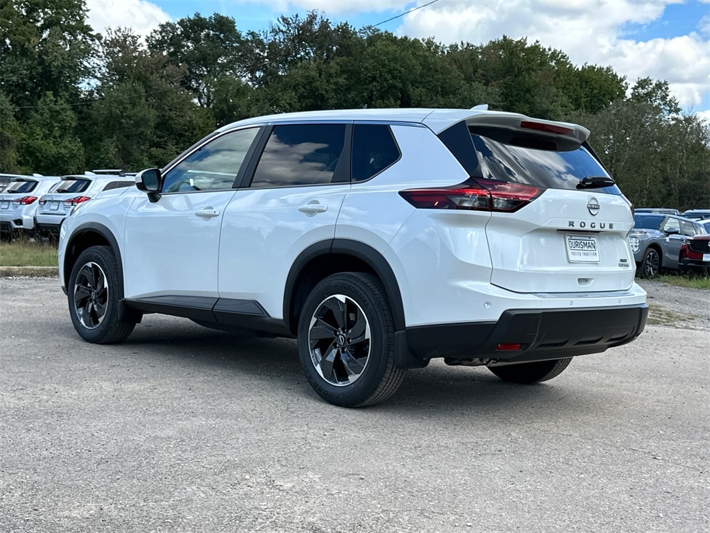 New 2026 Nissan Rogue SV SUV