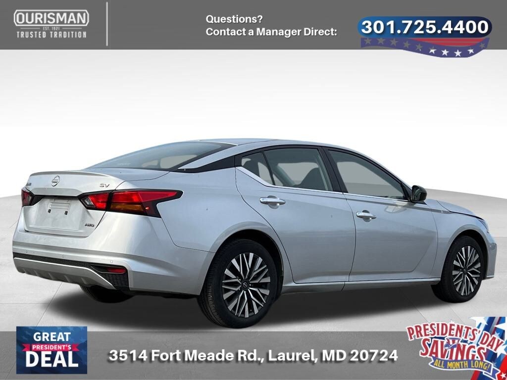 Used 2024 Nissan Altima 2.5 SV Sedan