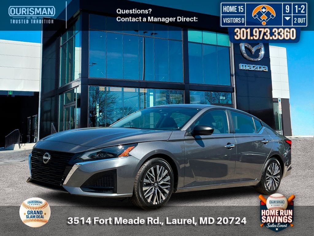 Used 2025 Nissan Altima SV Sedan