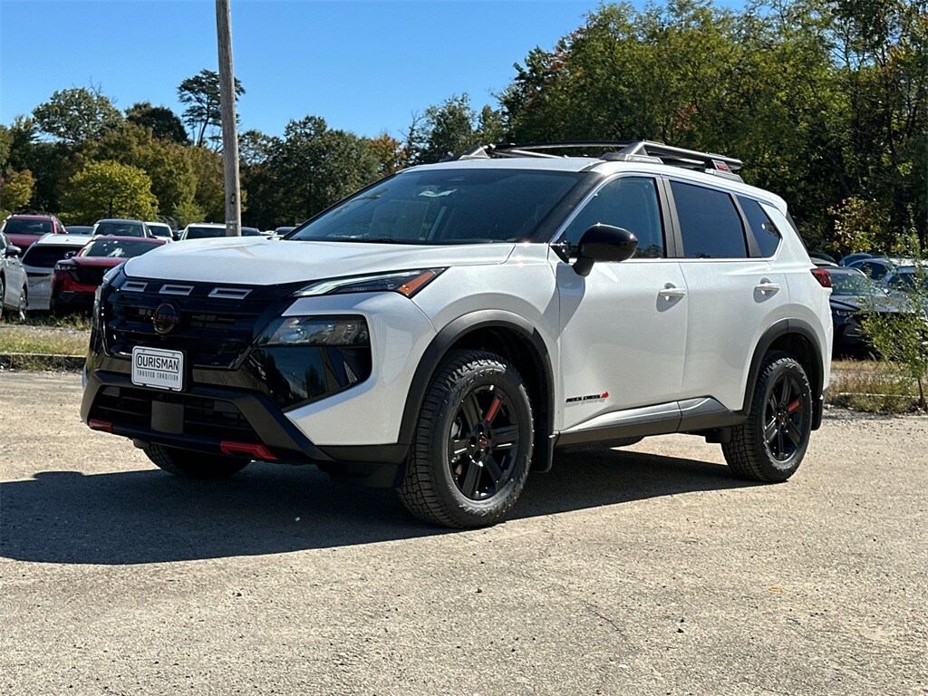 2026 Nissan Rogue SV photo 3