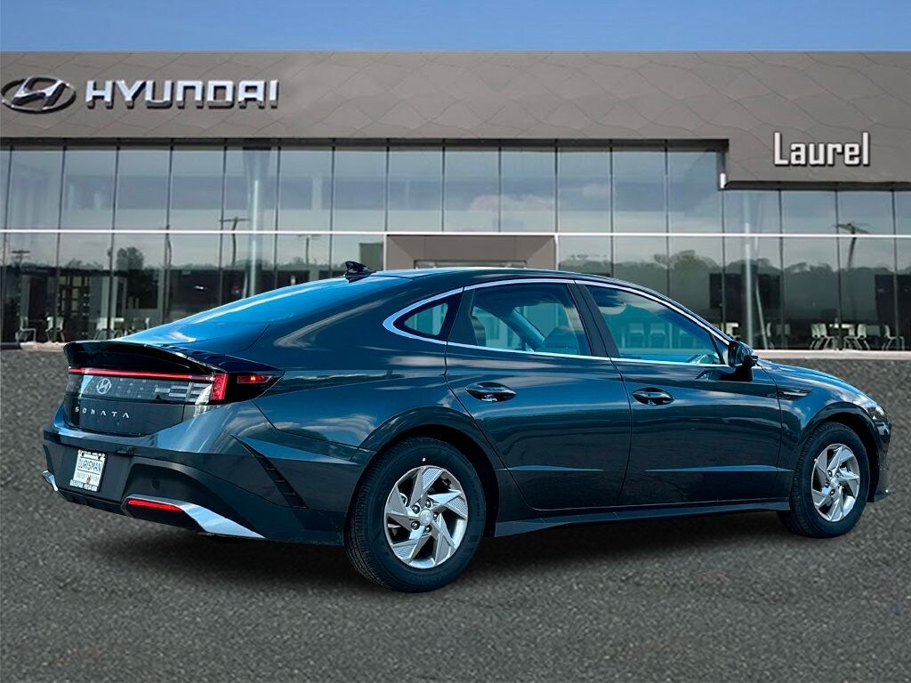 New 2026 Hyundai Sonata SE Sedan