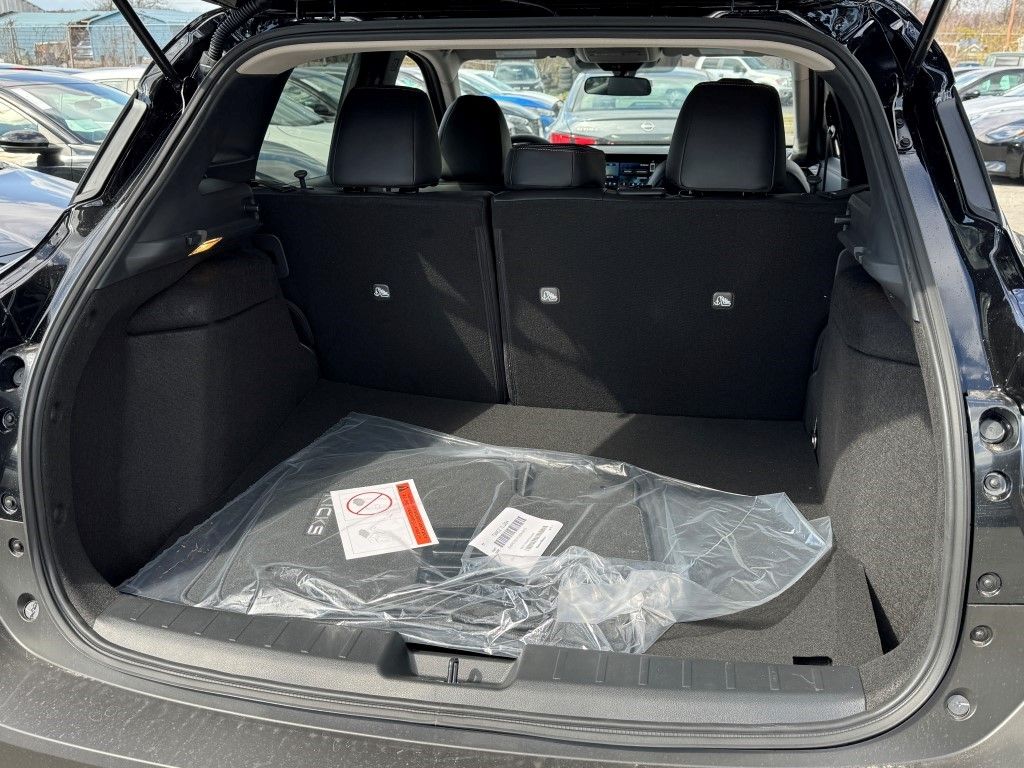 2025 Nissan Kicks SR AWD - Photo 12