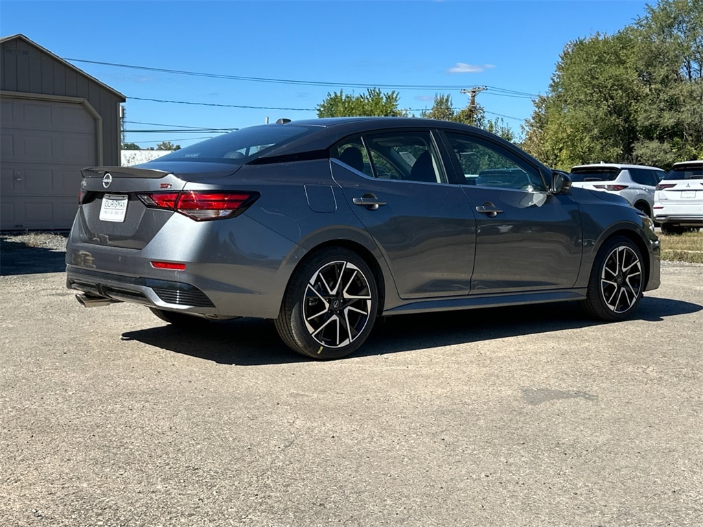 New 2025 Nissan Sentra SR Sedan