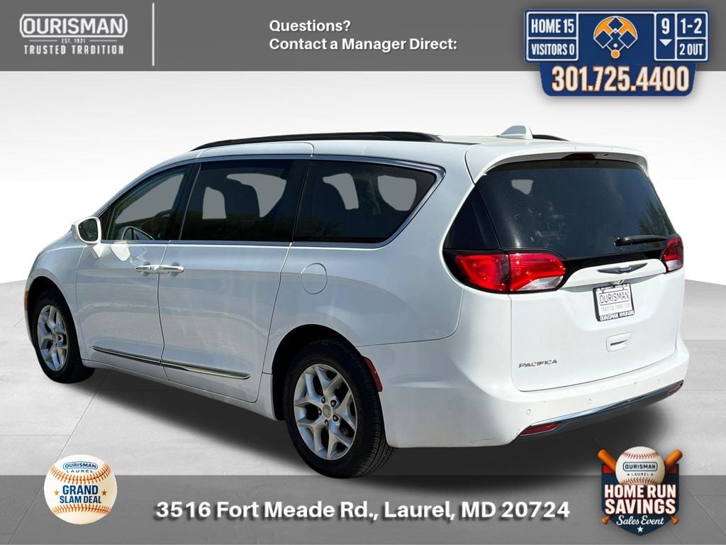 Used 2017 Chrysler Pacifica Touring-L Van
