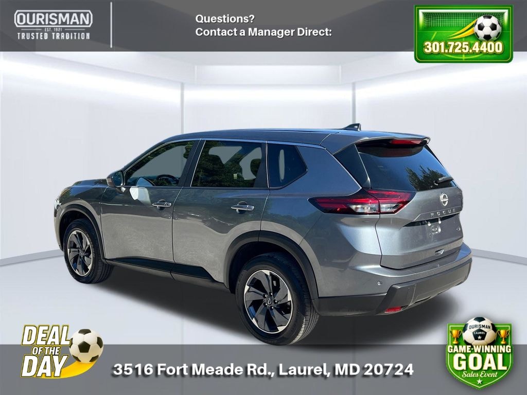 Used 2024 Nissan Rogue SV SUV