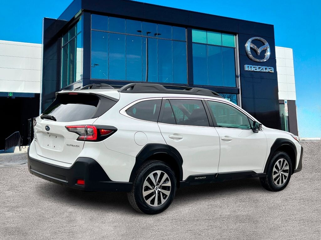 Used 2024 Subaru Outback Premium SUV