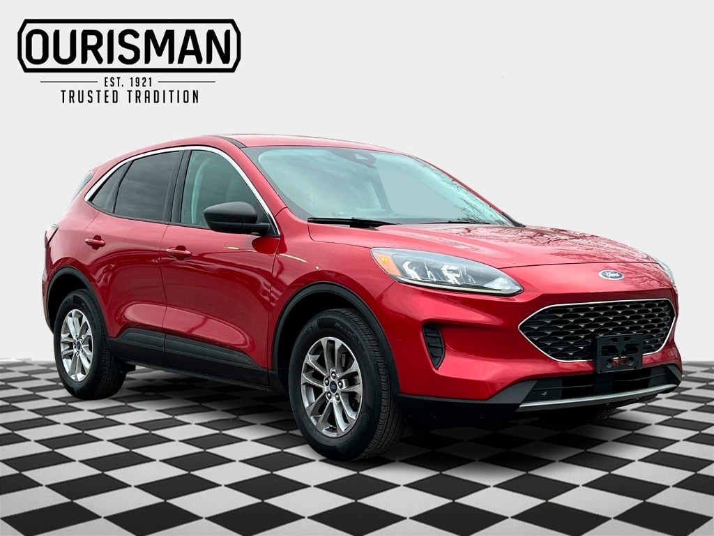 2022 Ford Escape SE's photo