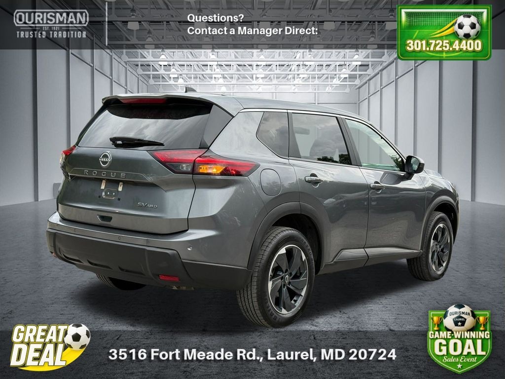 Used 2024 Nissan Rogue SV SUV