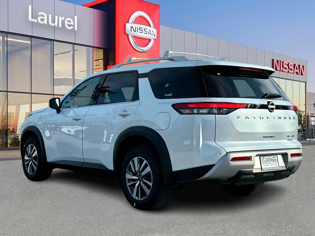 New 2025 Nissan Pathfinder SL SUV