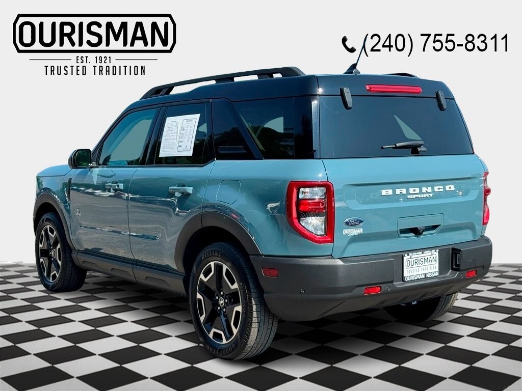 2022 Ford Bronco Sport Outer Banks photo 3