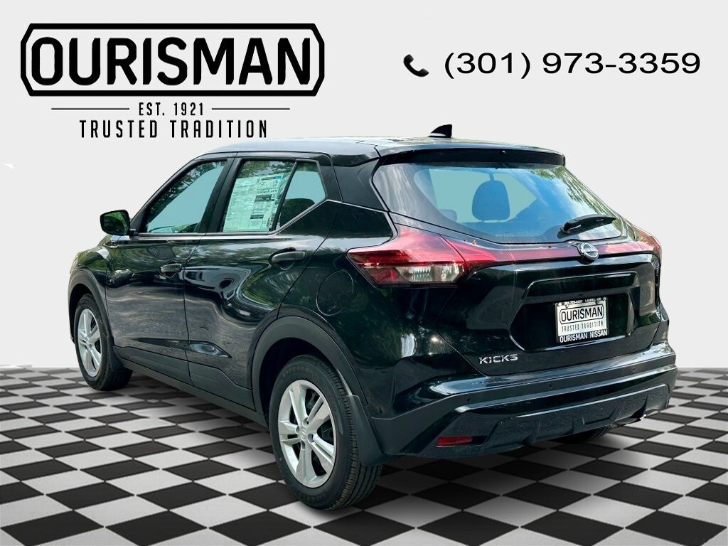 2025 Nissan Kicks Play S photo 4