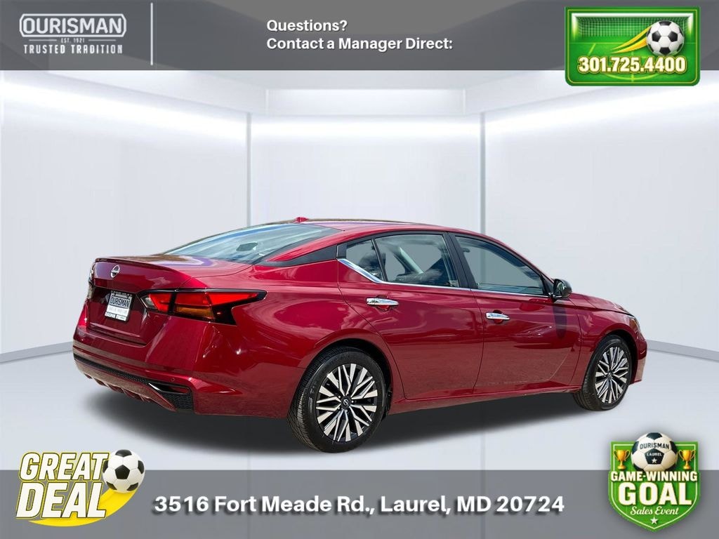 Used 2025 Nissan Altima SV Sedan