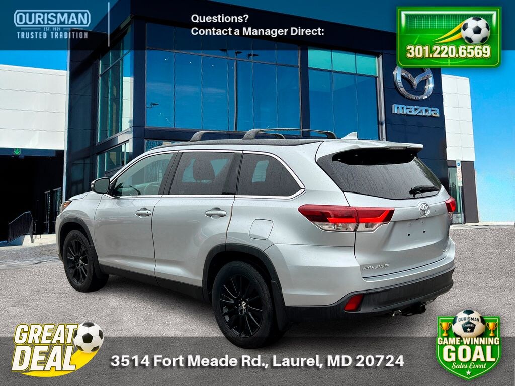 Used 2019 Toyota Highlander SE V6 SUV