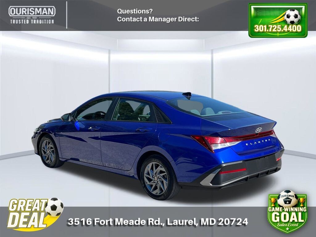 Used 2024 Hyundai Elantra SEL Sedan