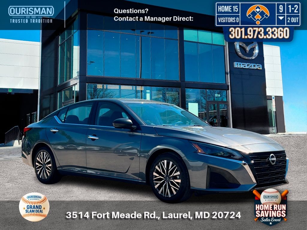 Used 2025 Nissan Altima SV Sedan