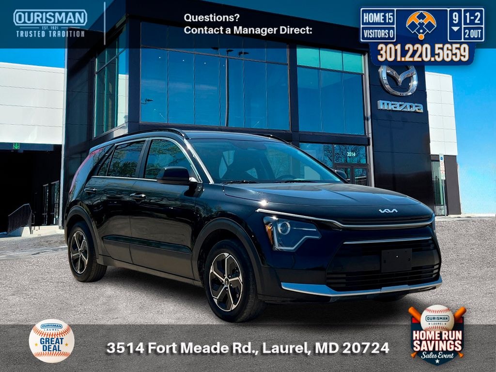 Used 2025 Kia Niro LX SUV