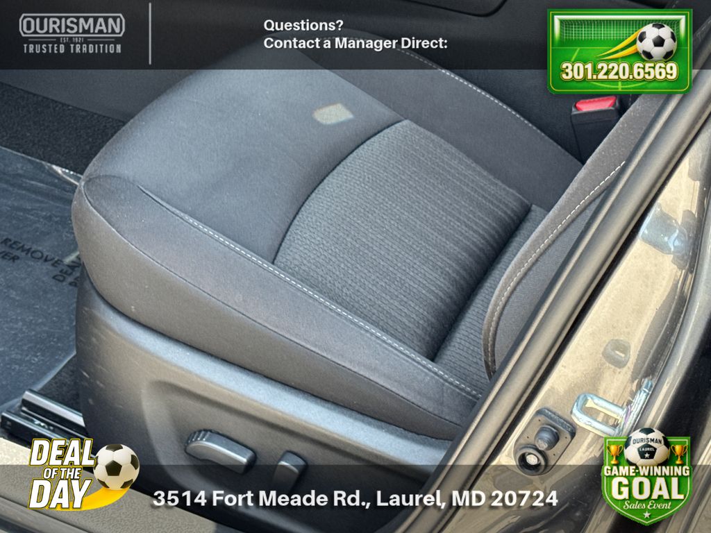 2025 Nissan Altima SV - Photo 8
