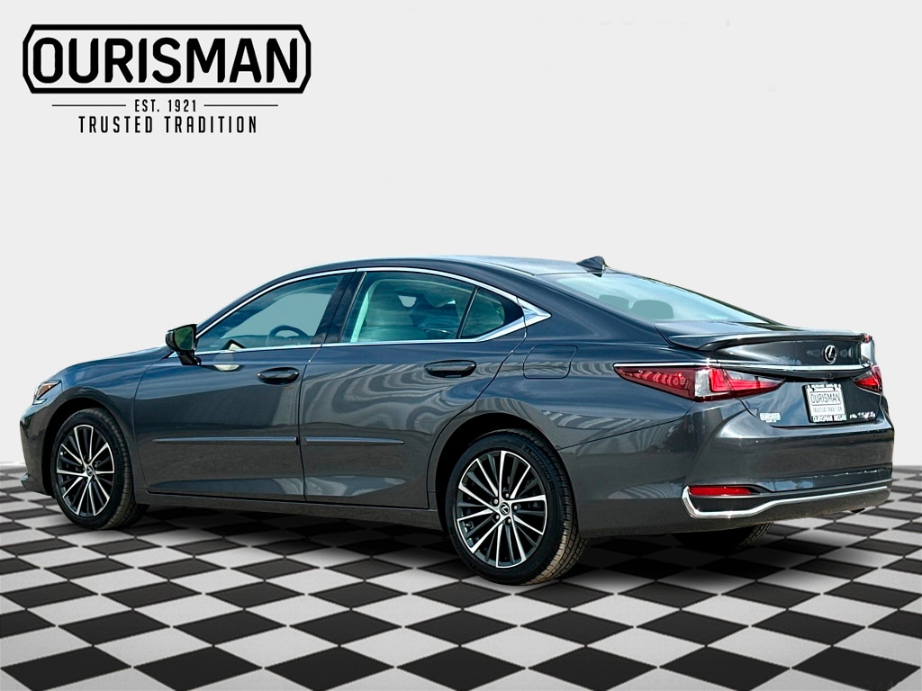 Used 2022 Lexus ES 250 Luxury Sedan