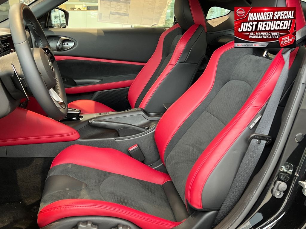New 2025 Nissan Z Performance Coupe