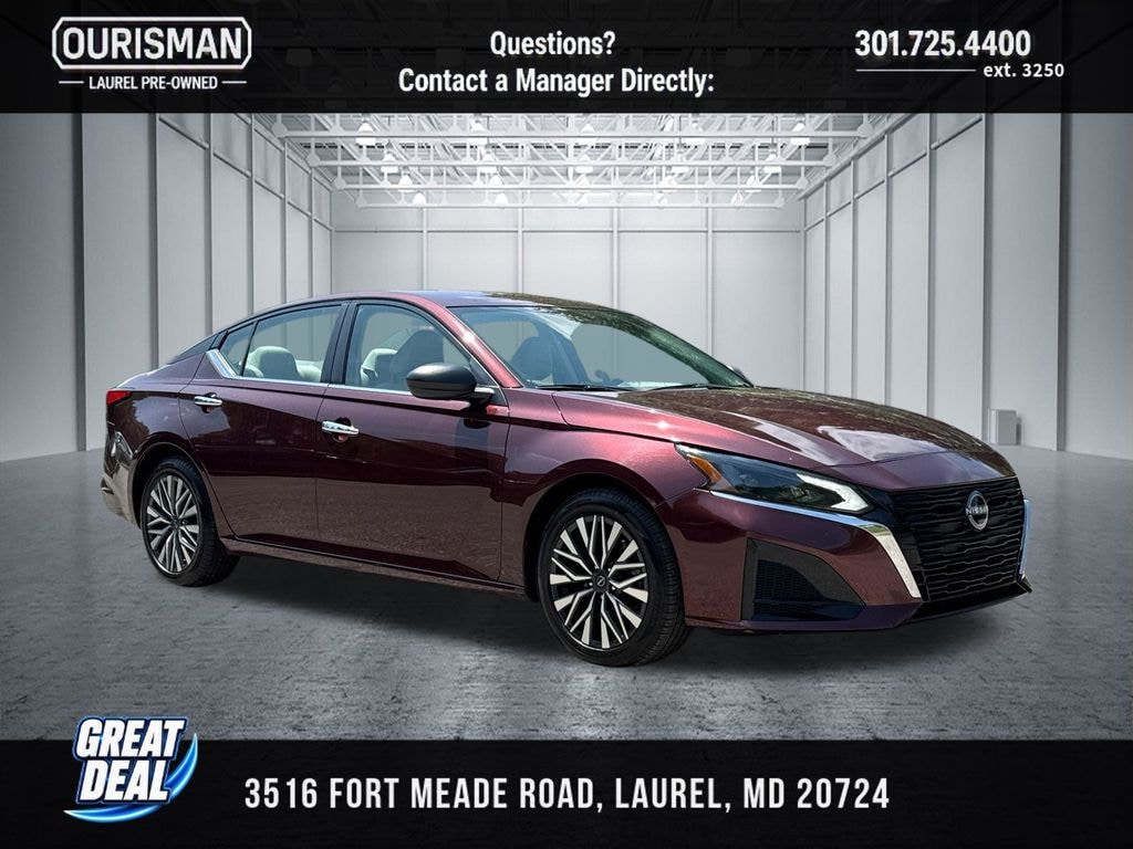 Used 2025 Nissan Altima SV Sedan