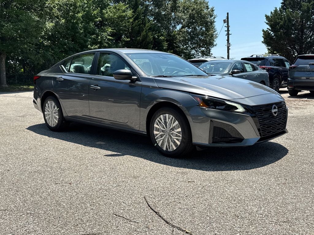 New 2026 Nissan Altima 2.5 SV Sedan