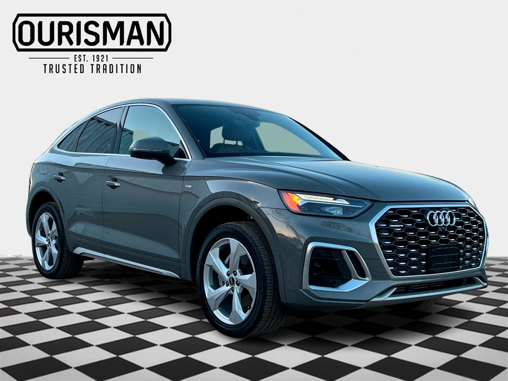2023 Audi Q5 Sportback Premium Plus's photo