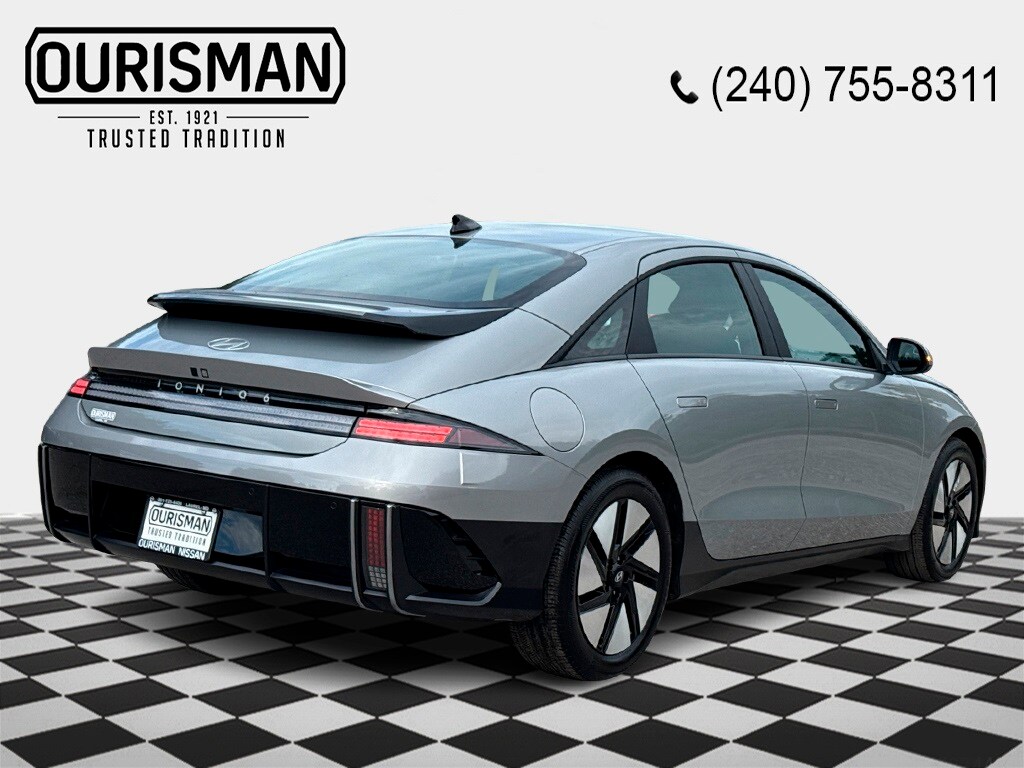 2024 Hyundai Ioniq 6 SE Standard Range photo 4
