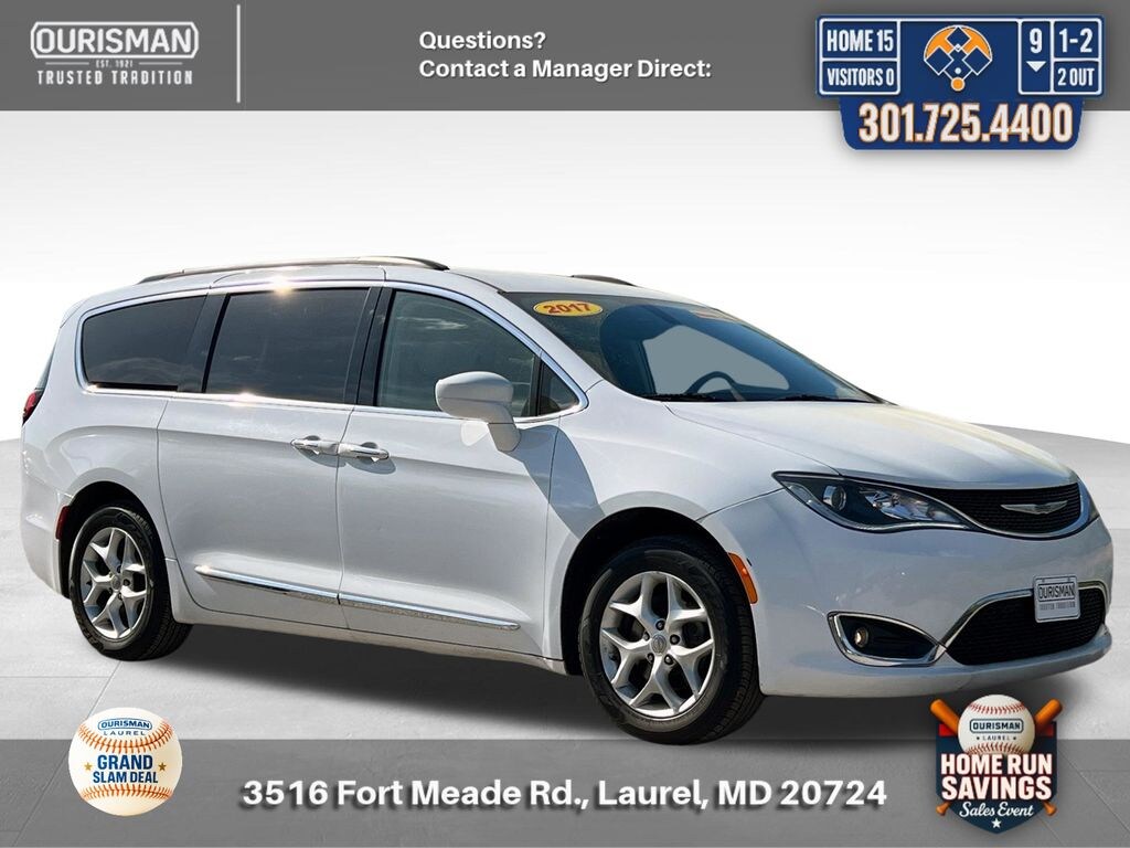 Used 2017 Chrysler Pacifica Touring-L Van