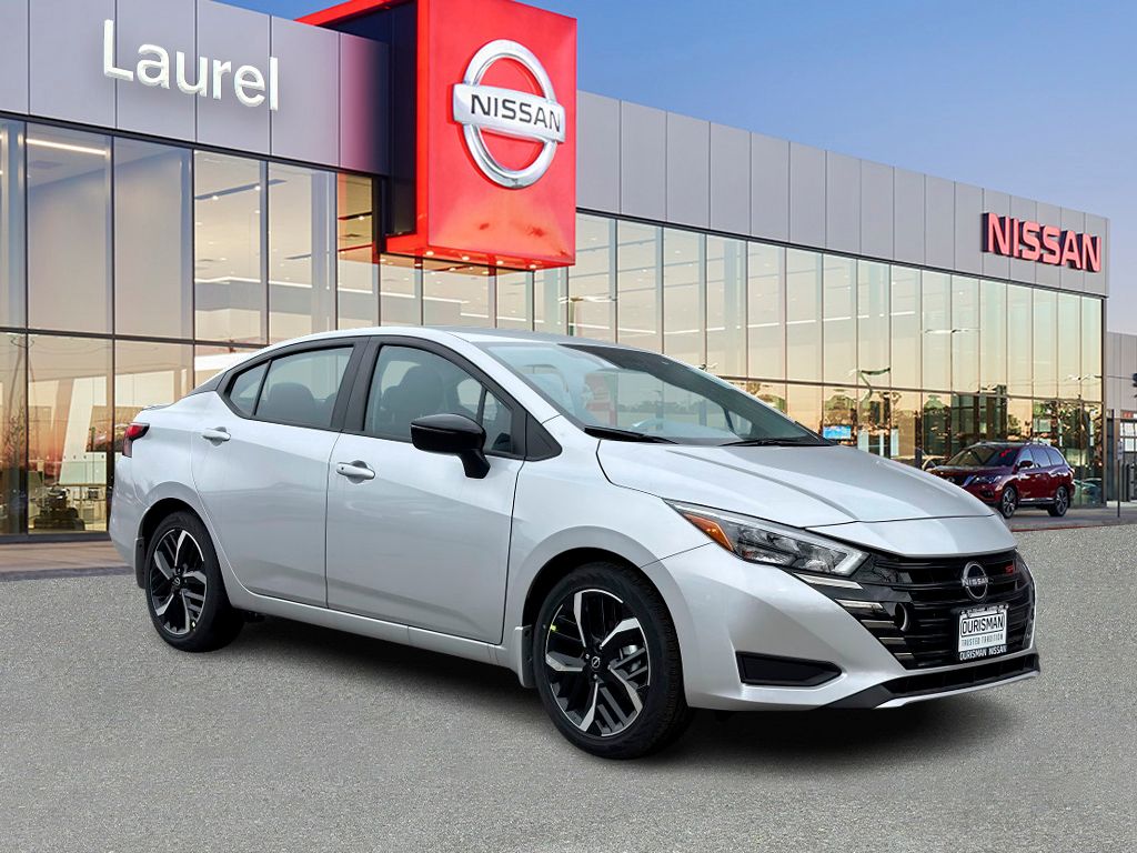2025 Nissan Versa Sedan SR