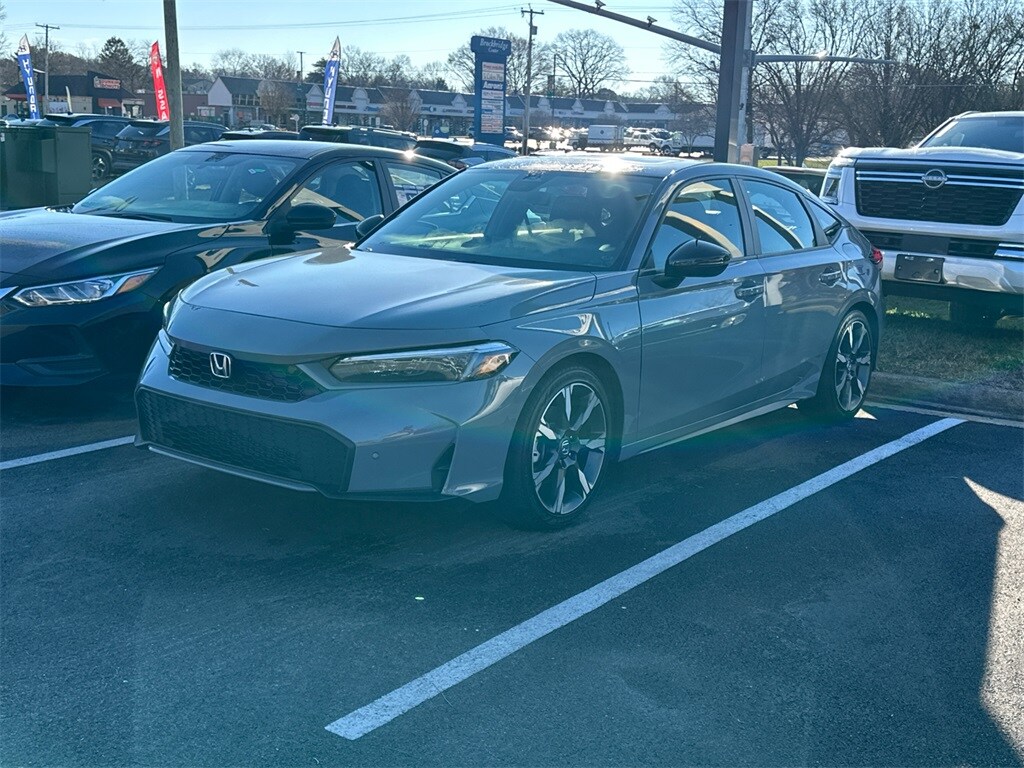 2025 Honda Civic Hybrid Sport Touring photo 3