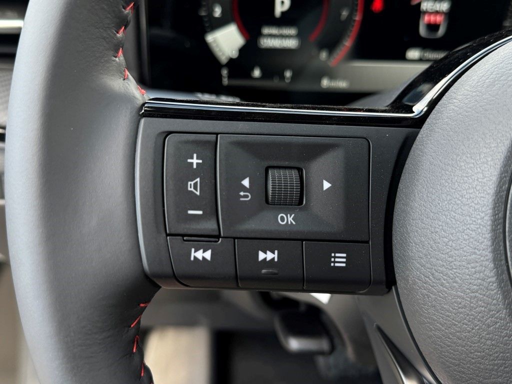 2025 Nissan Kicks SR AWD - Photo 24
