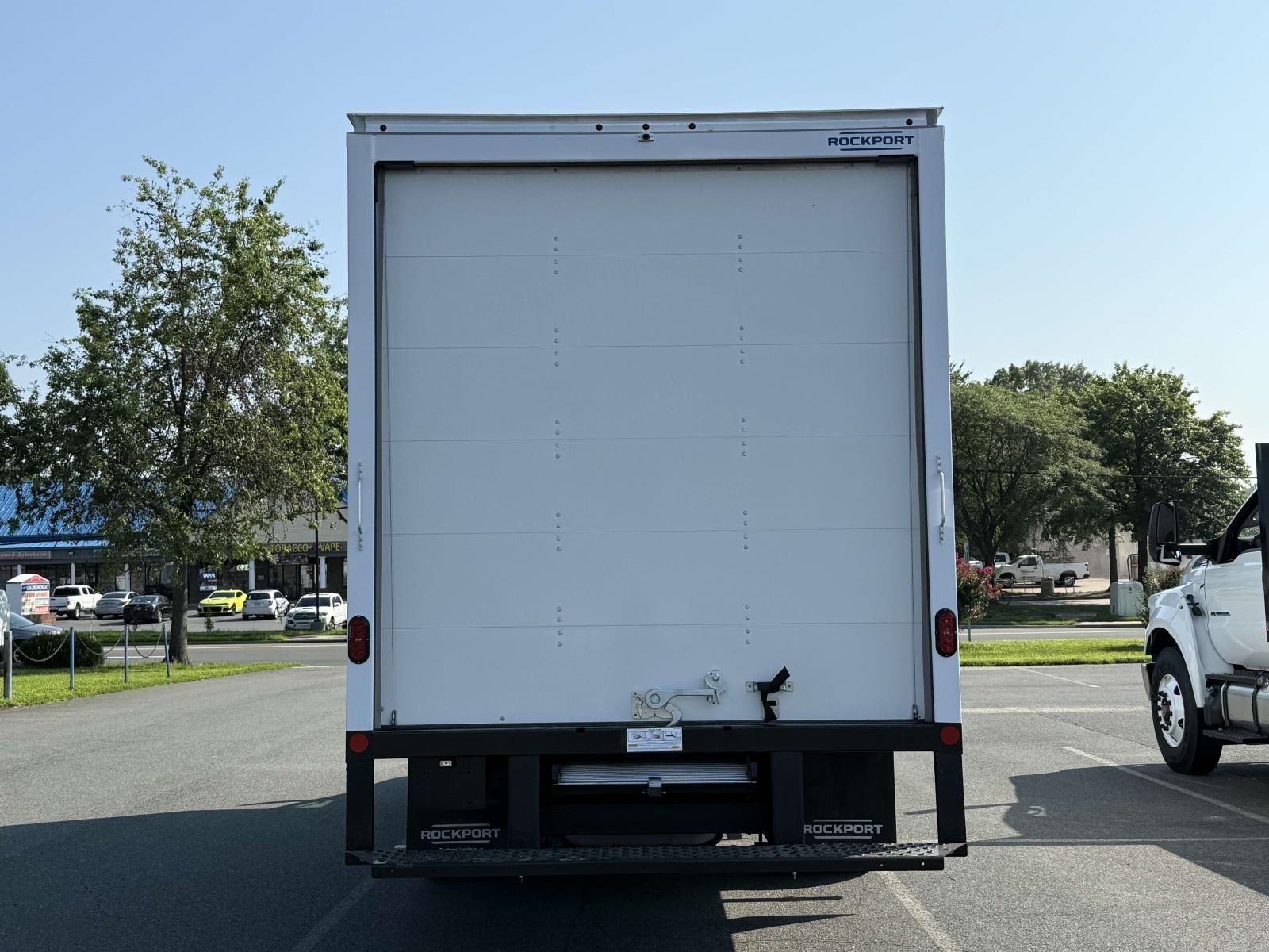 2026 Ford E-450 Cutaway Chassis Cab photo 3