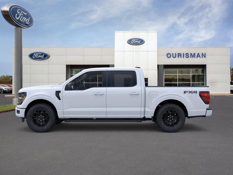 2025 Ford F-150 XLT photo 4