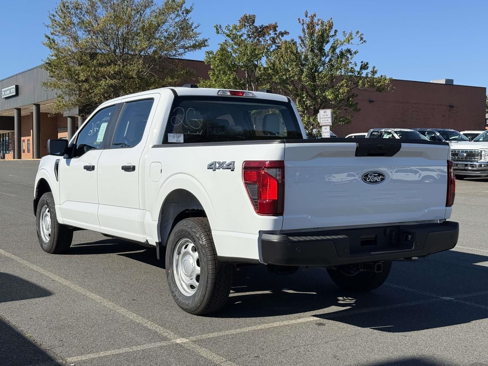 2025 Ford F-150 XL photo 4