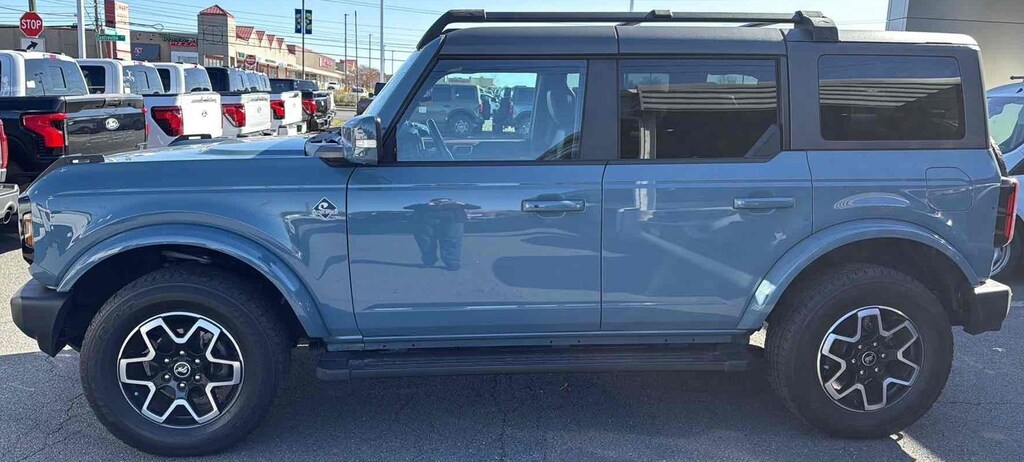 Used 2023 Ford Bronco Badlands SUV