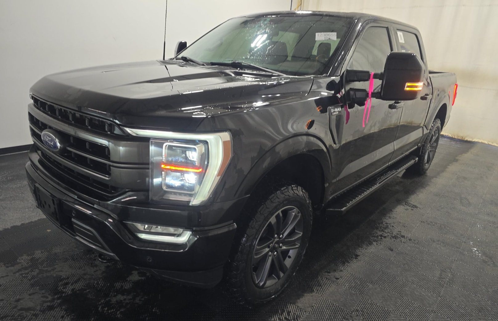 2023 Ford F-150 Lariat's photo