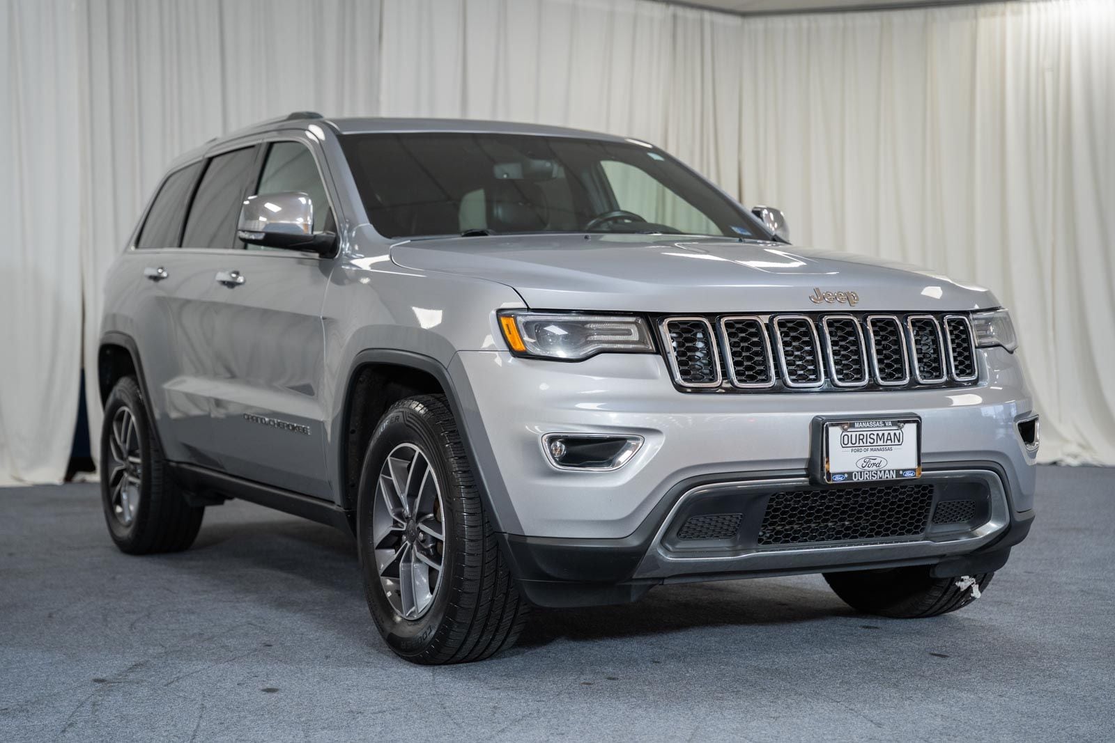 2019 Jeep Grand Cherokee Limited's photo