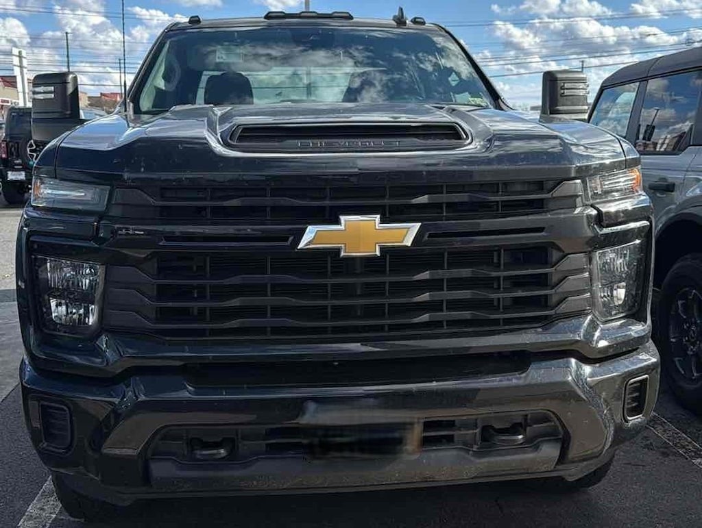 Used 2024 Chevrolet Silverado 2500 HD Custom Truck