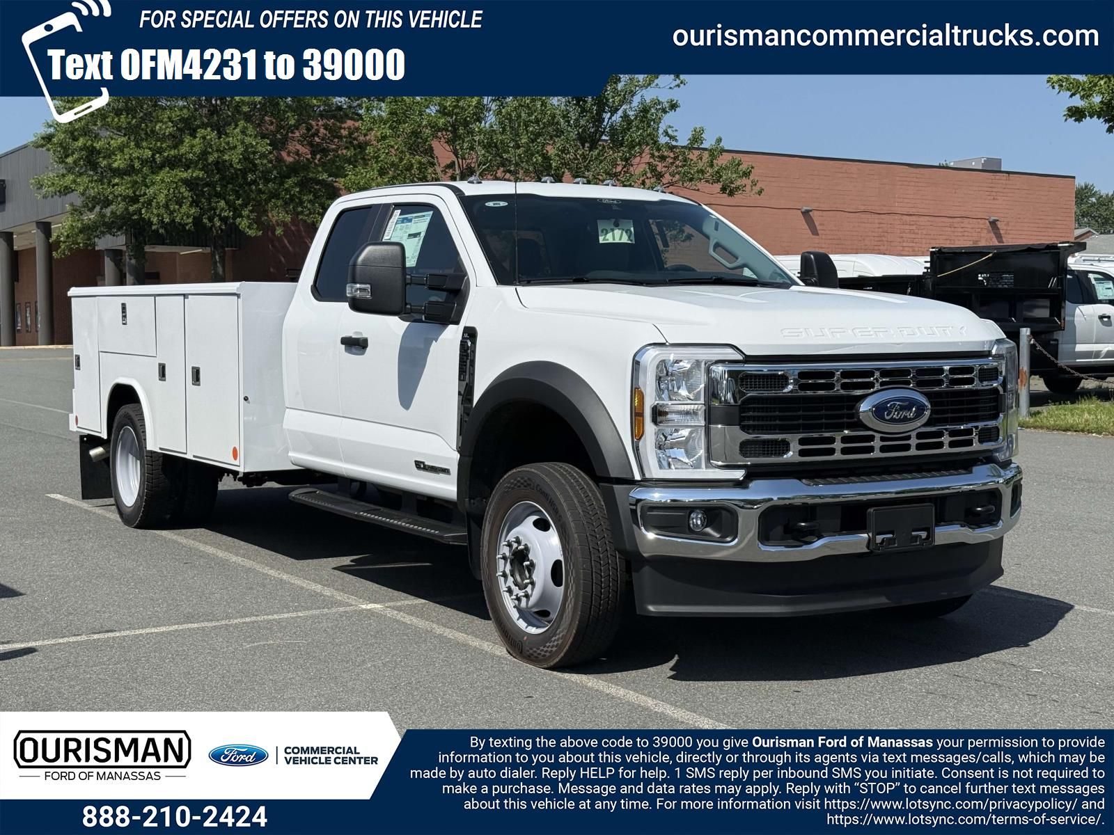 2025 Ford F-550 Super Duty Chassis Cab XL's photo