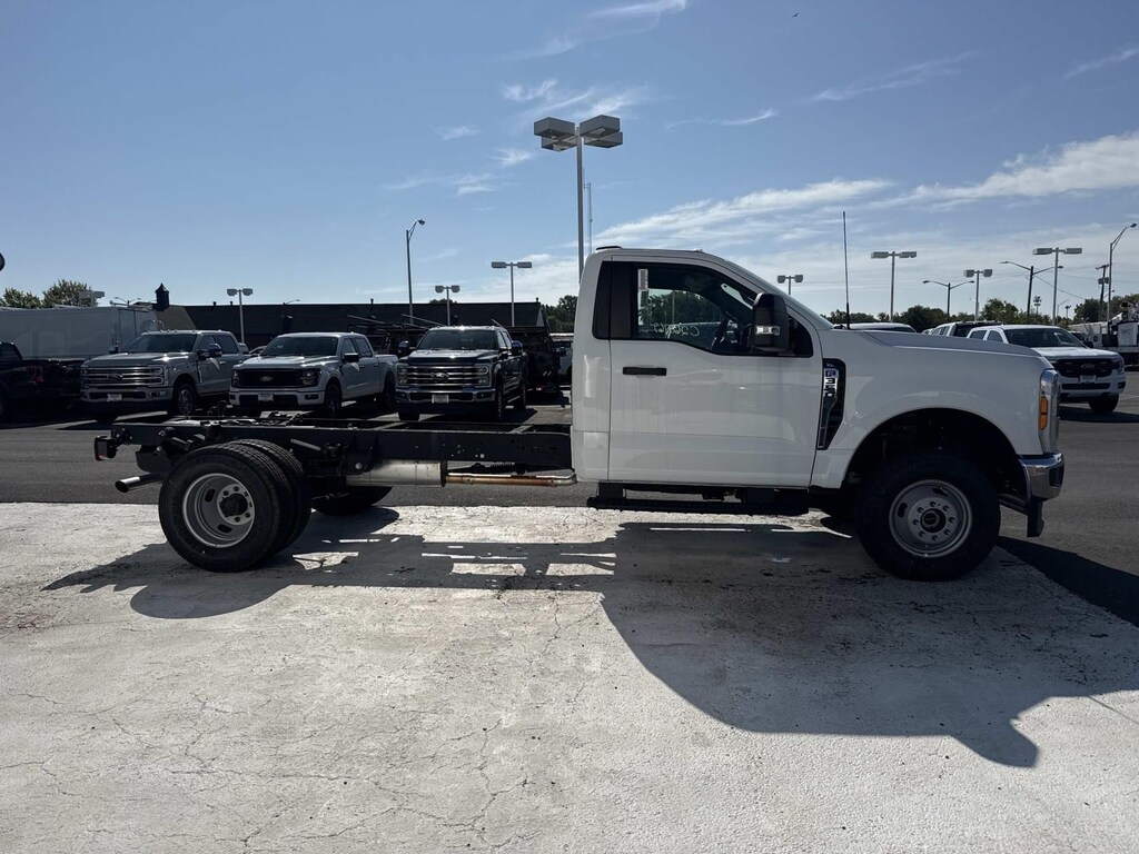 New 2026 Ford F-350 Chassis XL Chassis