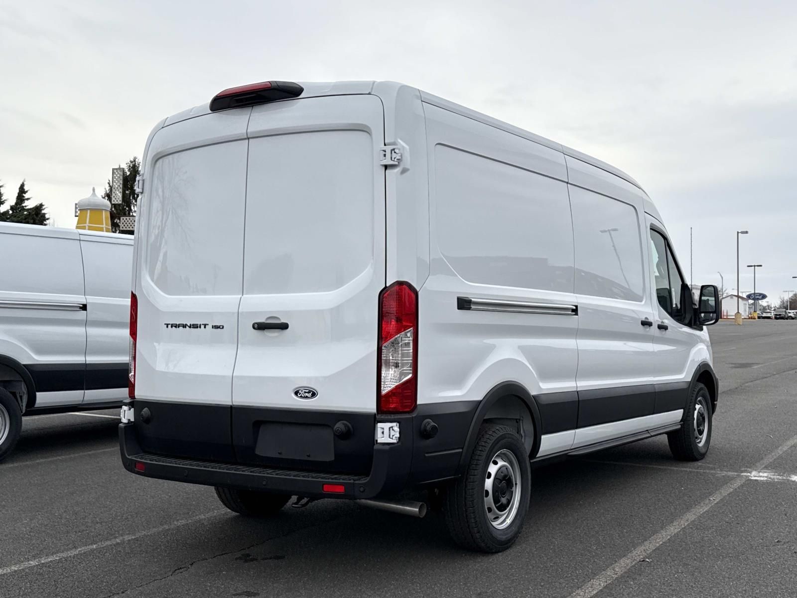 2026 Ford Transit photo 3