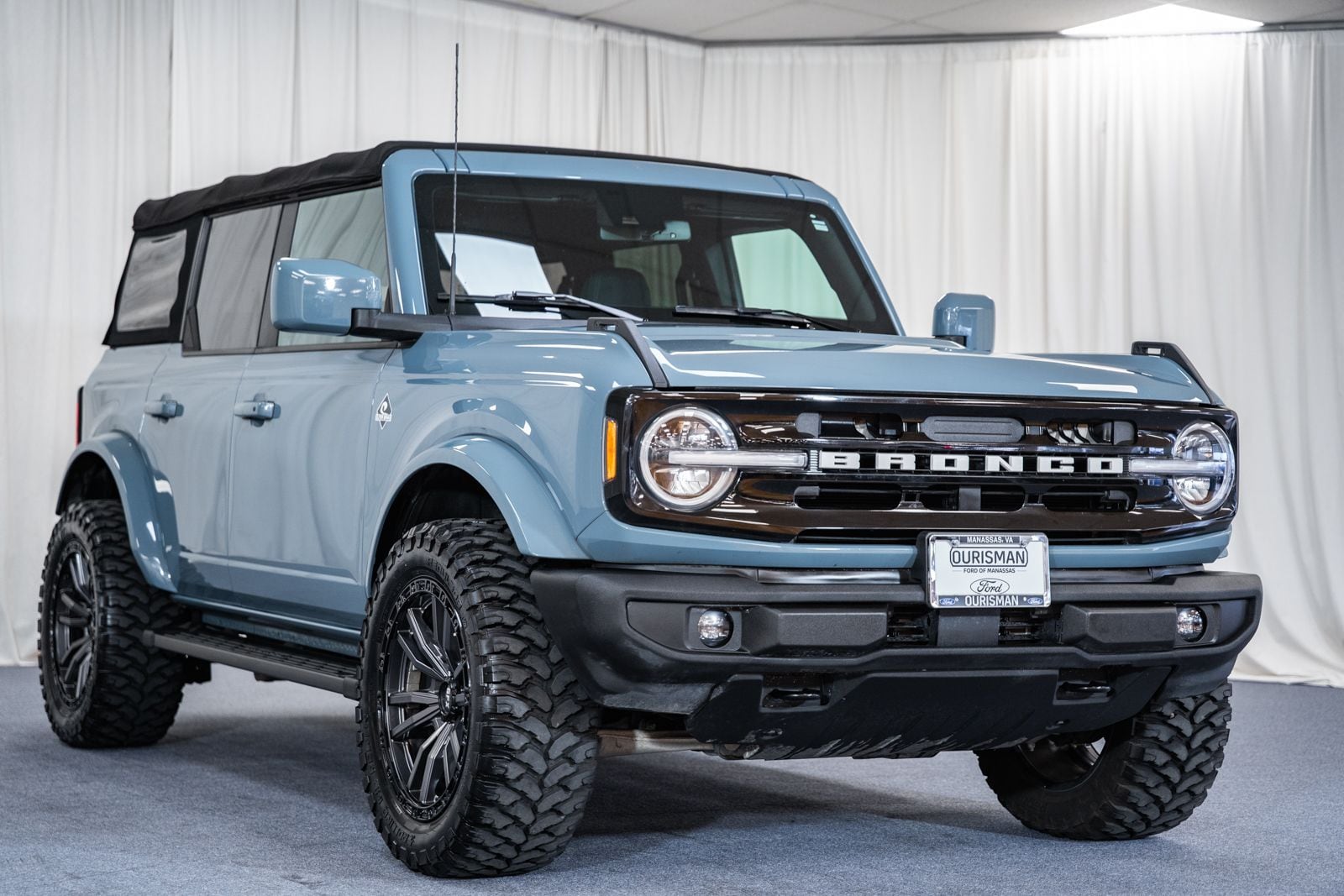 2021 Ford Bronco Outer Bank's photo