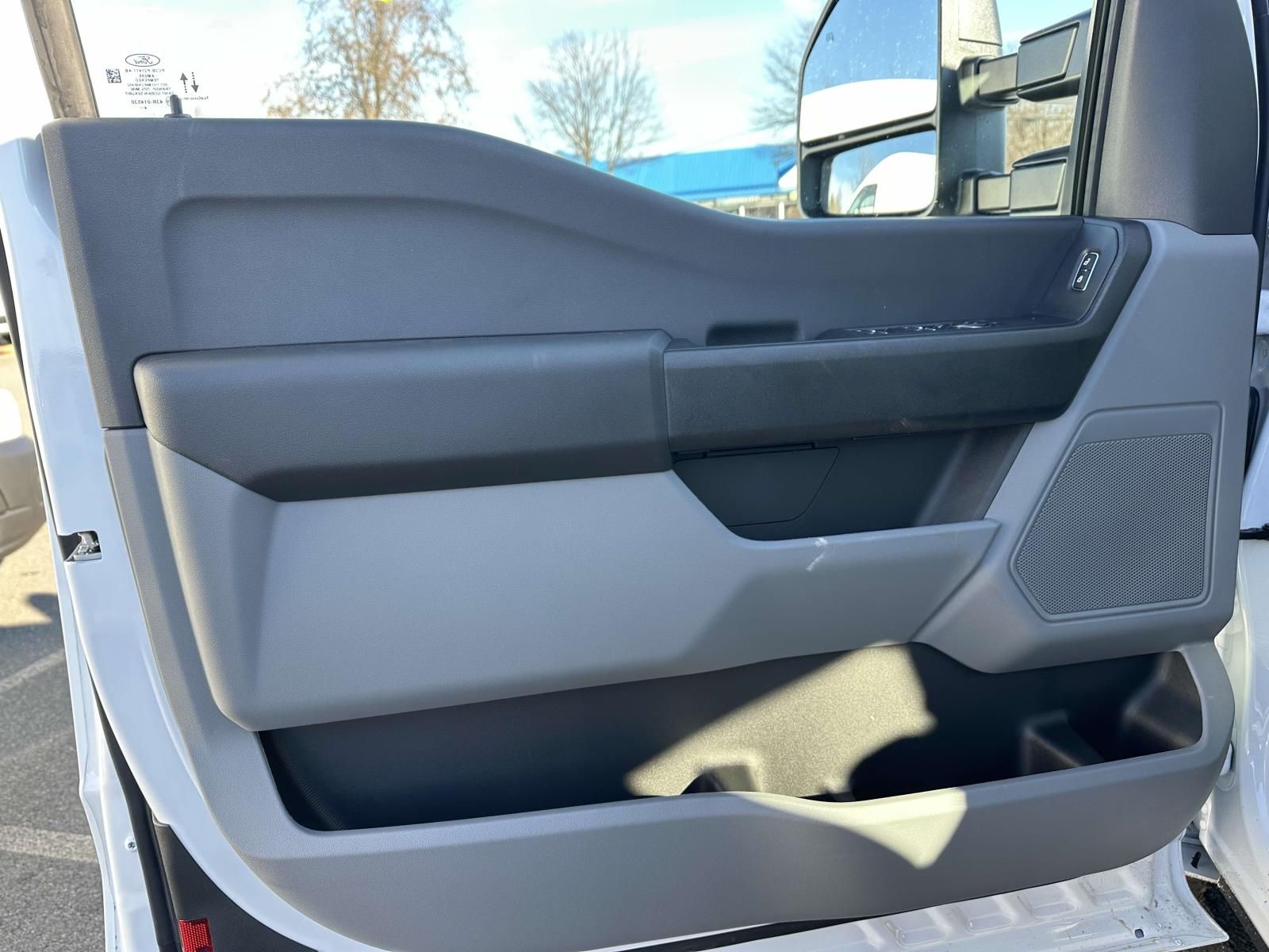 2025 Ford F-250 Super Duty XL - Photo 8