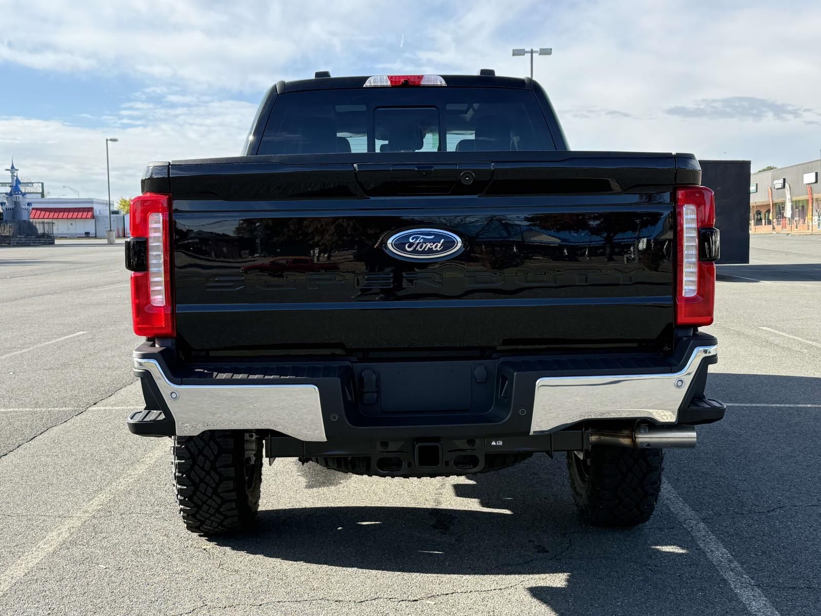 2026 Ford F-250 Lariat photo 3