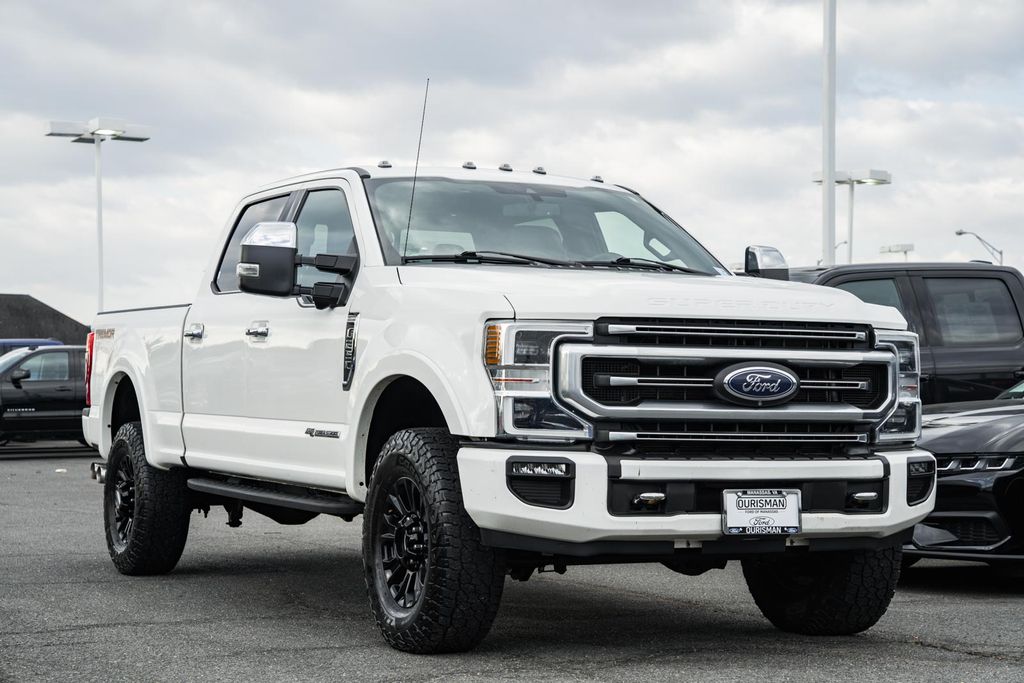 2021 Ford F-250 Super Duty Platinum's photo
